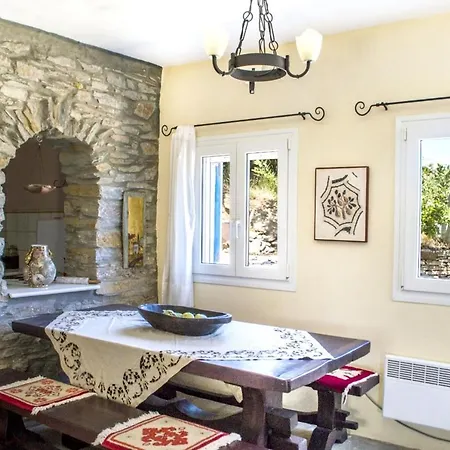 Charming House In Kastanies With Fireplace And View * Ioulis