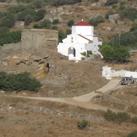 Charming House In Kastanies With Fireplace And View Ioulis