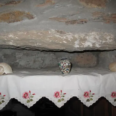 Charming House In Kastanies With Fireplace And View * Ioulis