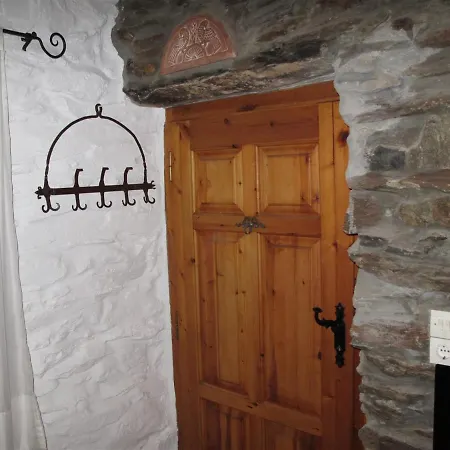 Charming House In Kastanies With Fireplace And View *