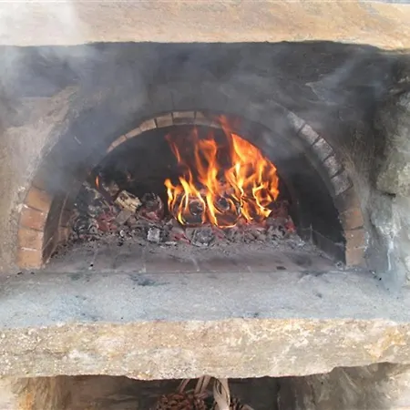 Charming House In Kastanies With Fireplace And View Hébergement de vacances
